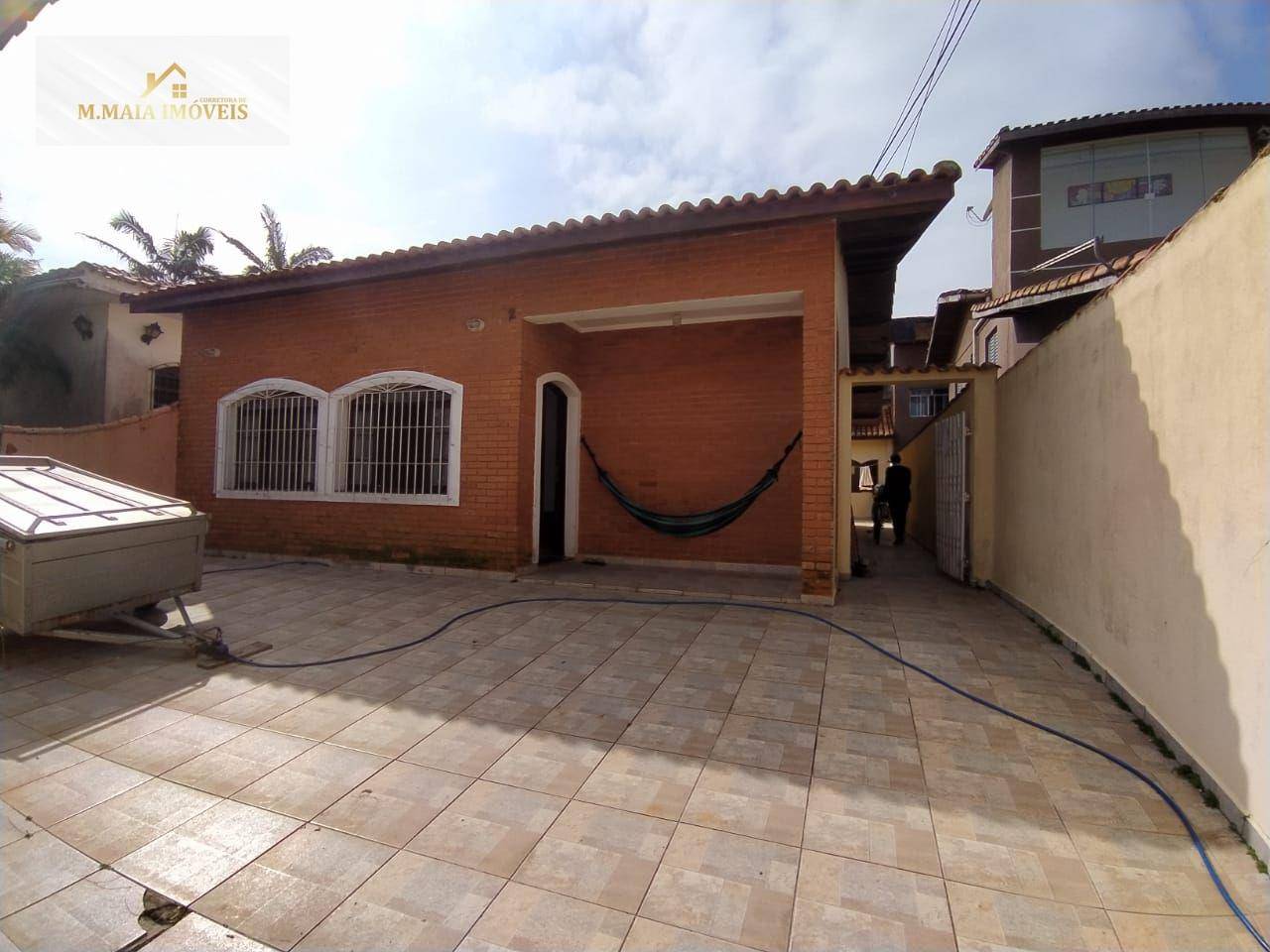 Casa à Venda em Balneário Três Marias, Peruíbe