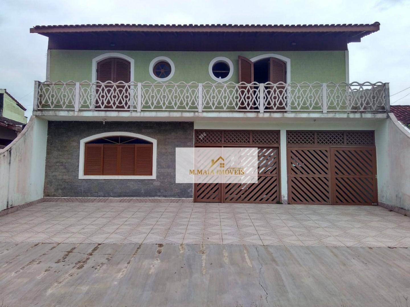 Sobrado em Balneário Três Marias