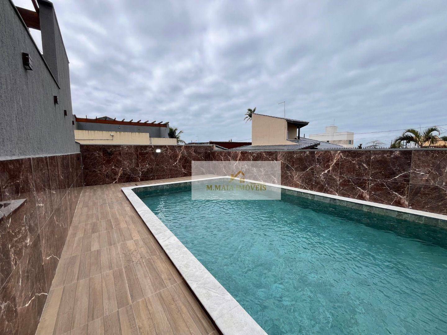Casa à Venda em Bopiranga, Itanhaém