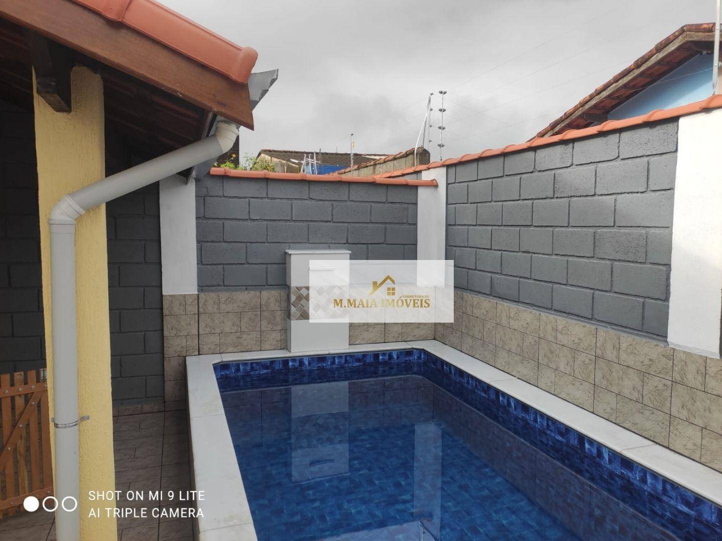 Casa à Venda em Conjunto  Aguapeu (Cdhu), Itanhaém