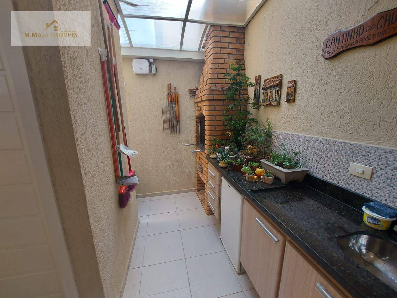 Sobrado em Santa Terezinha - foto 30